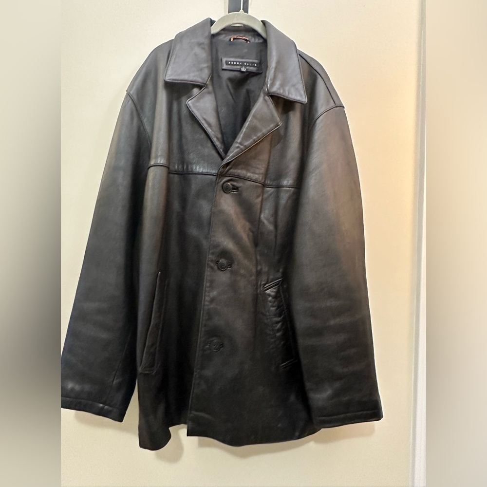 Genuine Leather perry ellis Mens Large Black Jacket Button soft exc cond
